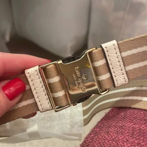 Kate Spade Beige Faux Fur Crossbody Bag - Picture 4 of 5